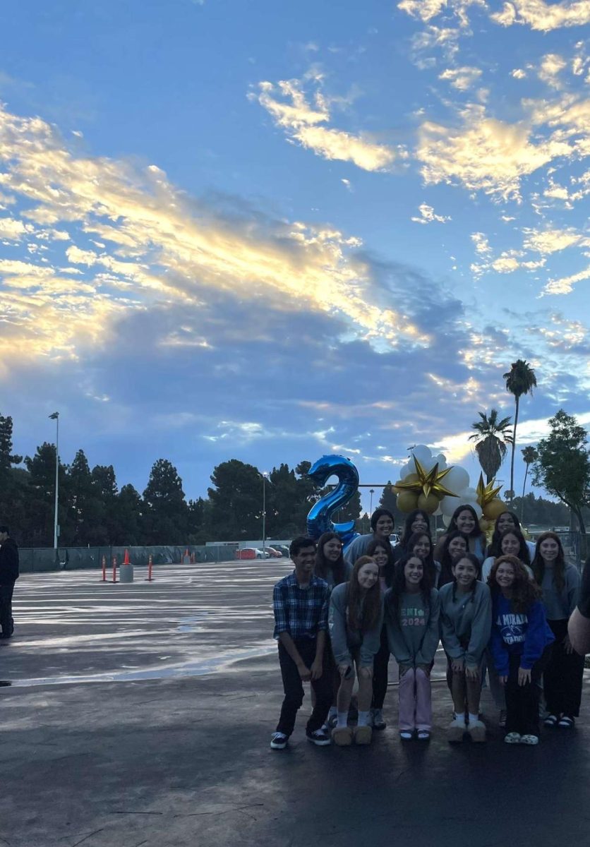 12th Graders Gather Before School Starts for Senior Sunset