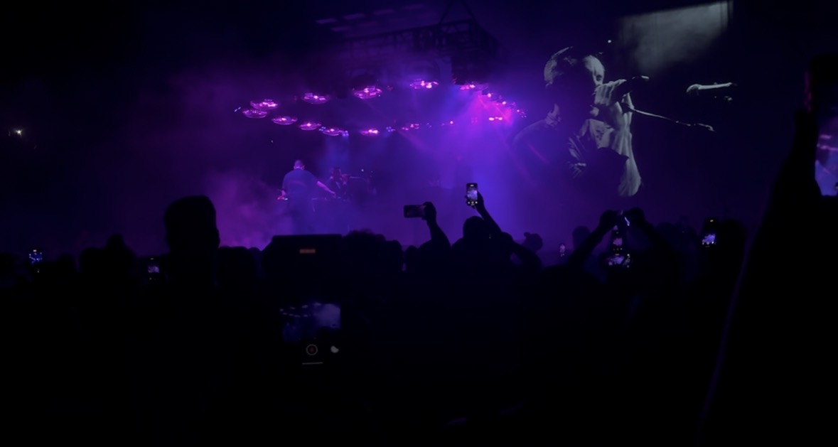 Peel It Back Tour Review
